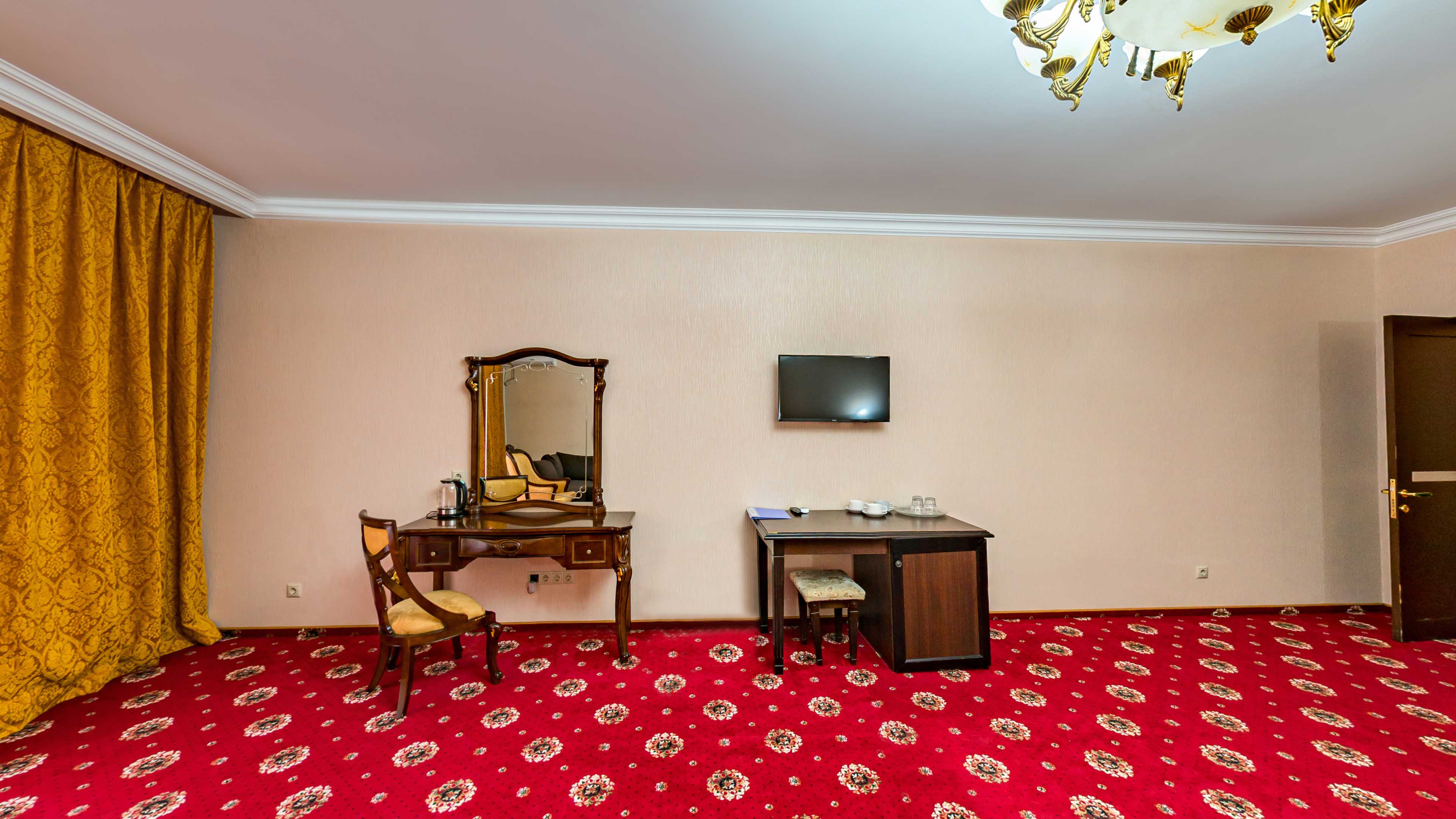 suite-large