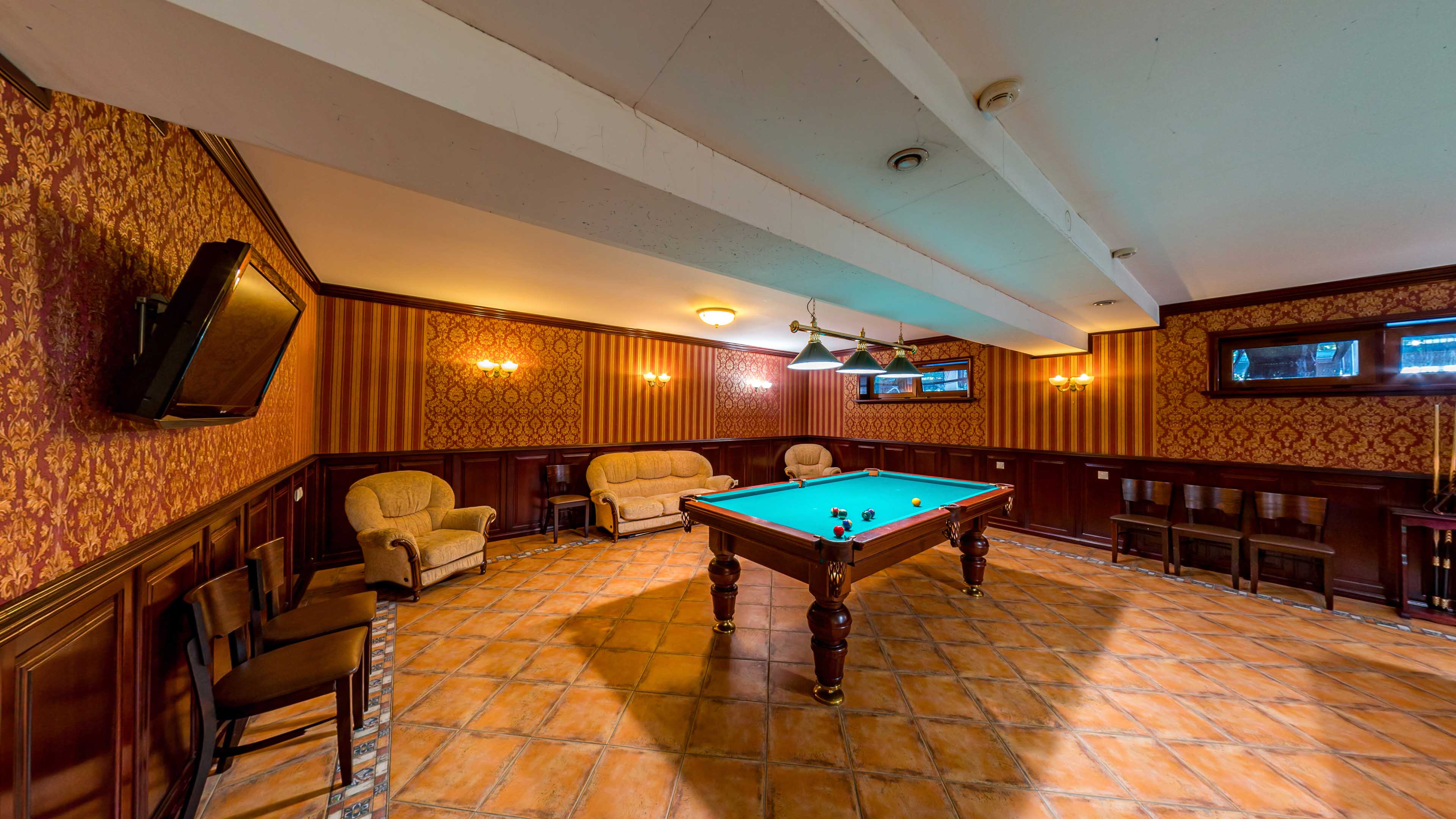 billiards