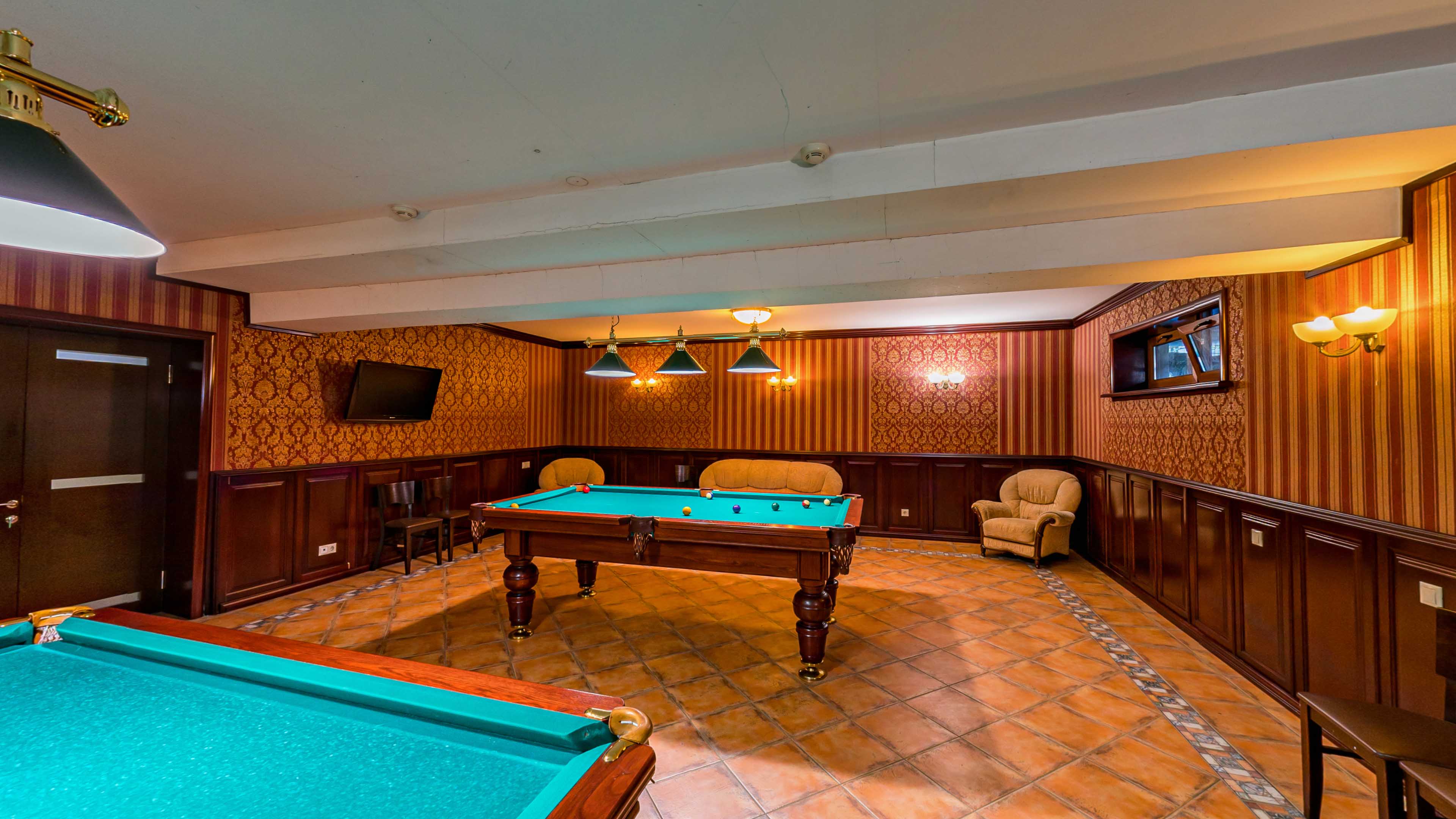 billiards