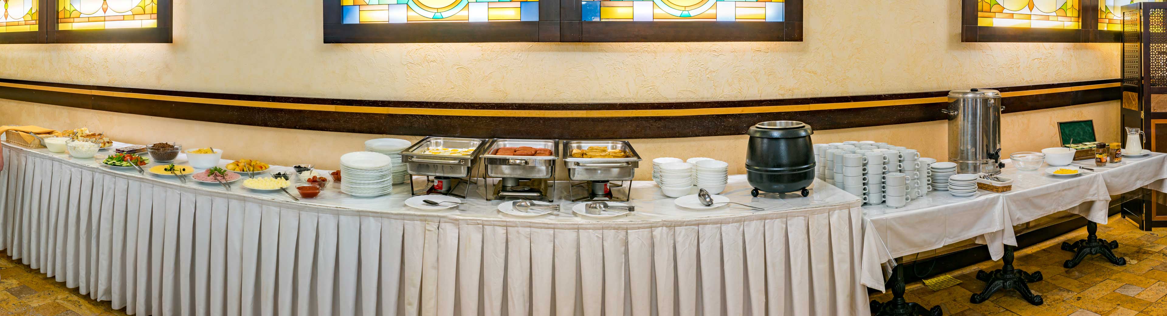 restaurant-breakfast