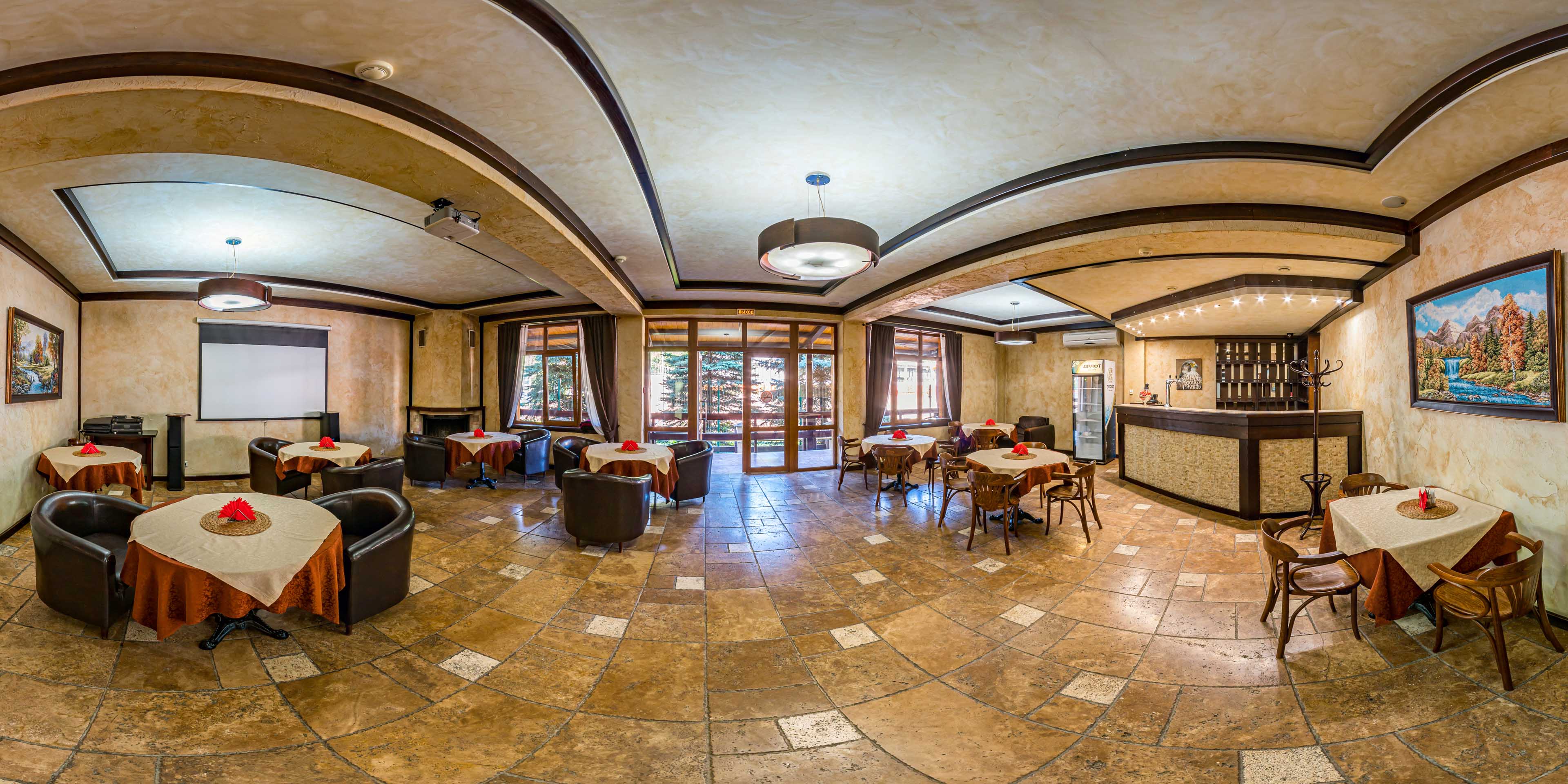 lobby-bar